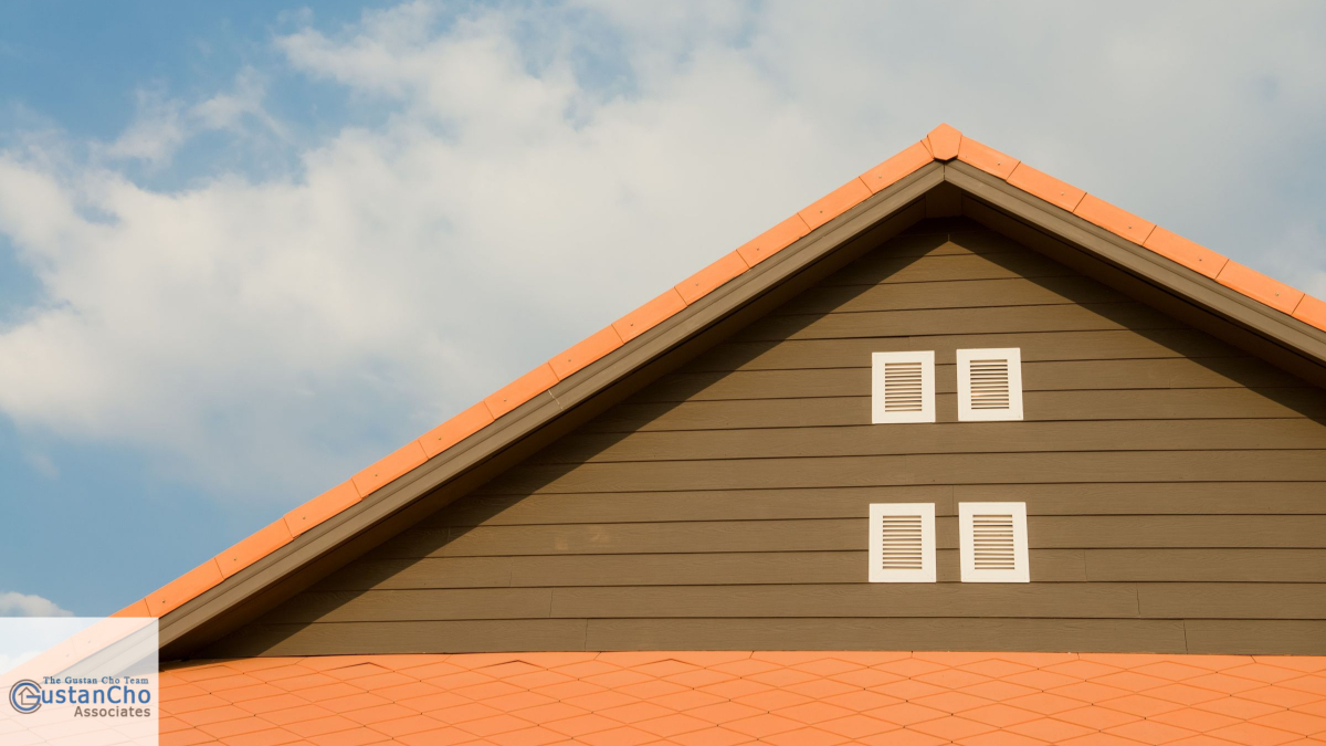 What are roof maintenance tips for homeowners